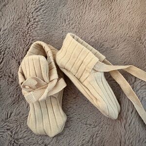 Kate Quinn Baby Booties